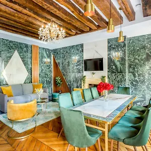 Appartement Luxury 3 Bedrooms 3 Bathrooms In Le Marais, Paris